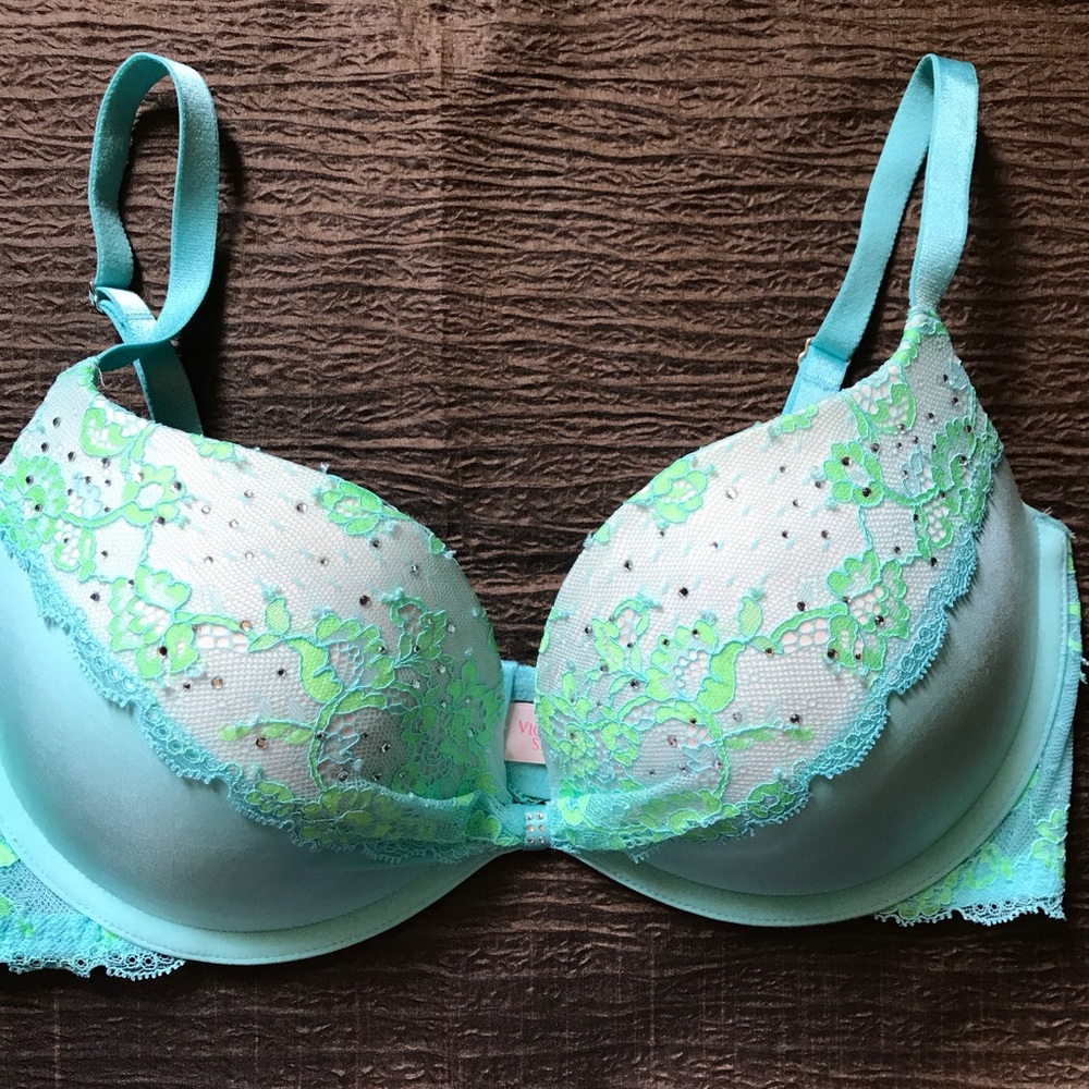 VS bra